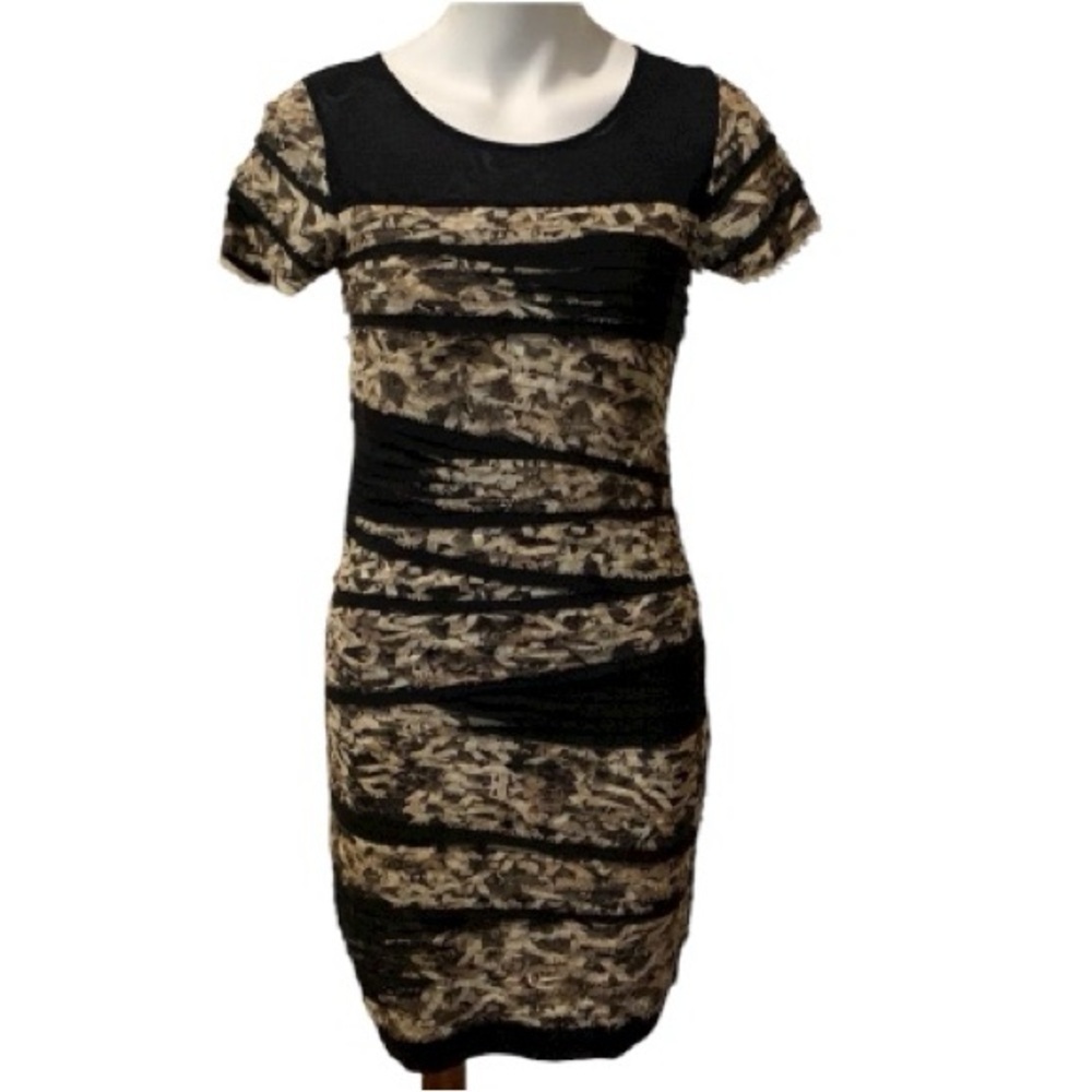 Diane Von Furstenberg rough edge tiered dress. Vintage Contemporary Classic - Picture 2 of 15